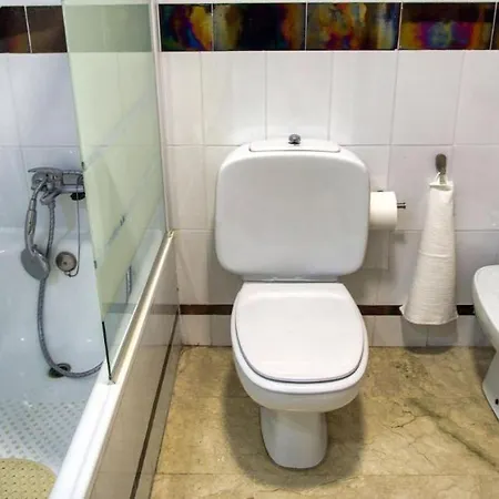 Great One-bedroom For * Marbella